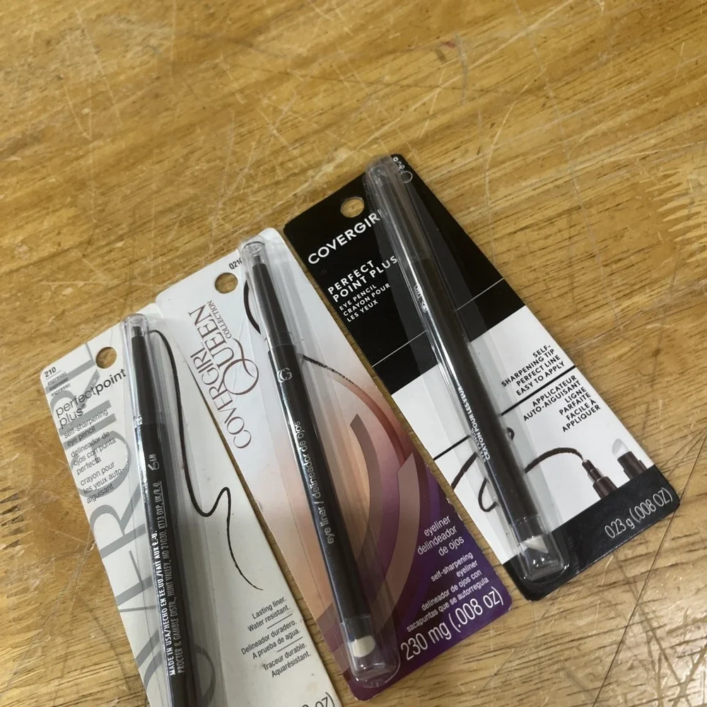 COVERGIRL 210 Espresso‎ Perfect Point PLUS Eyeliner Pencil .008 oz. (3)